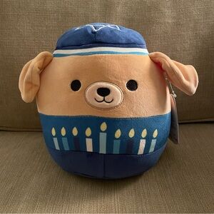 Squishmallows Stevon the Hanukkah Golden Retriever